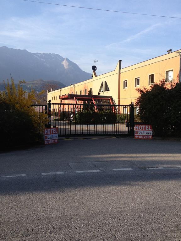 Les 4 Vallees Hotel Albertville Bagian luar foto