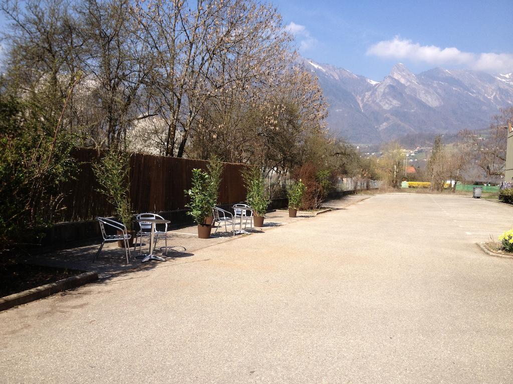 Les 4 Vallees Hotel Albertville Bagian luar foto
