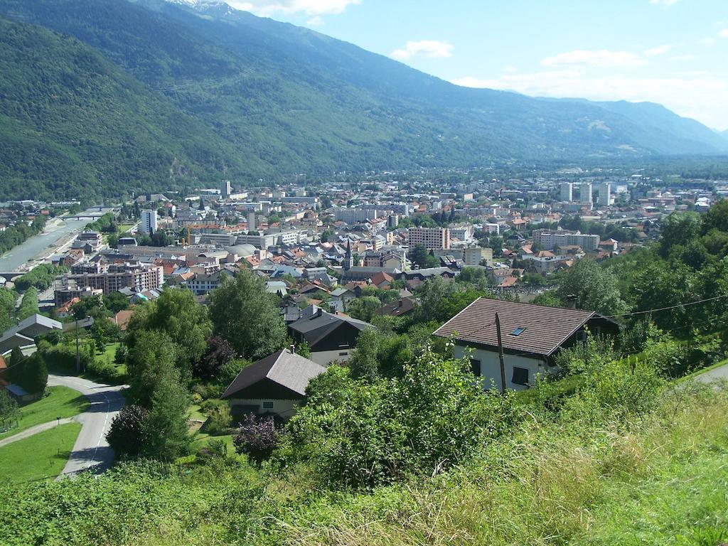 Les 4 Vallees Hotel Albertville Bagian luar foto