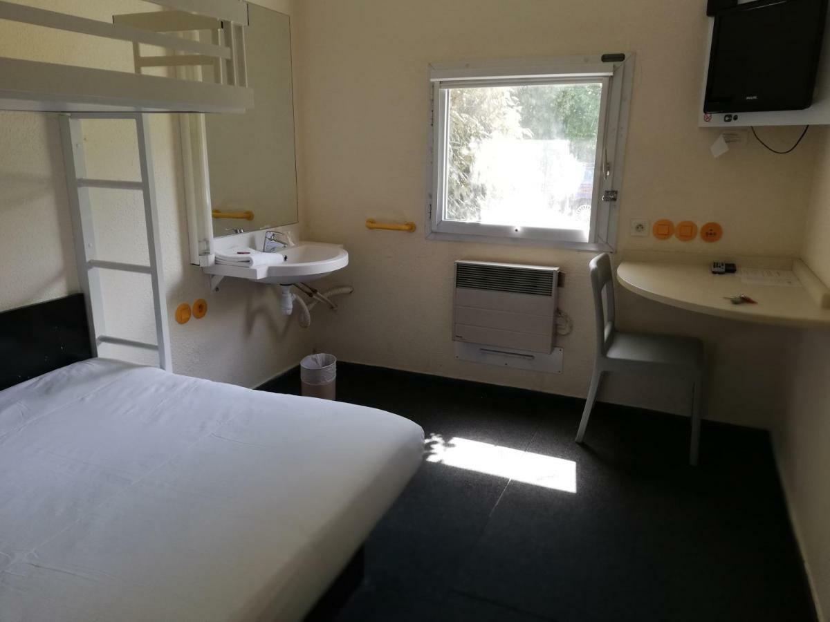 Les 4 Vallees Hotel Albertville Bagian luar foto