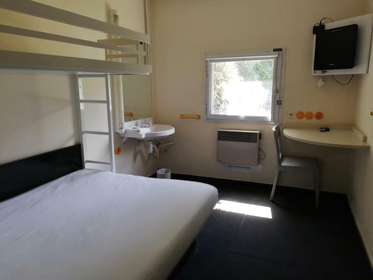 Les 4 Vallees Hotel Albertville Bagian luar foto