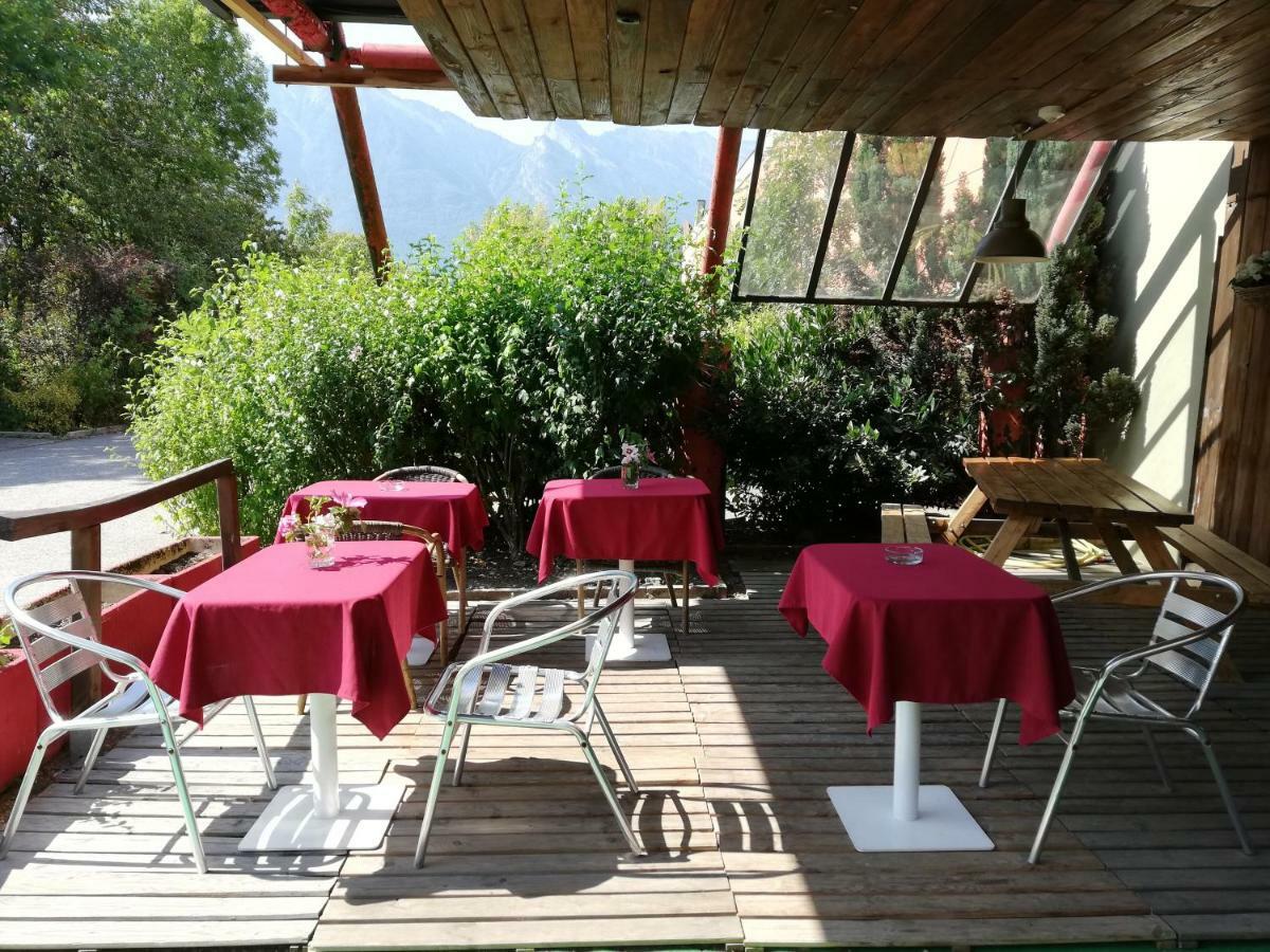 Les 4 Vallees Hotel Albertville Bagian luar foto